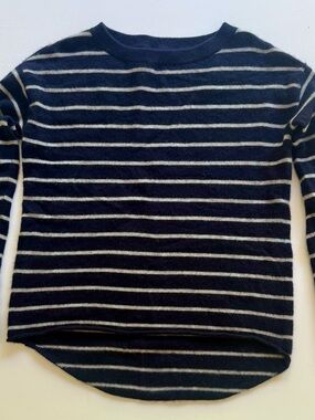 AQUA Cashmere 100% Cashmere Striped Sweater Small Navy White Hi-Low Hem Soft